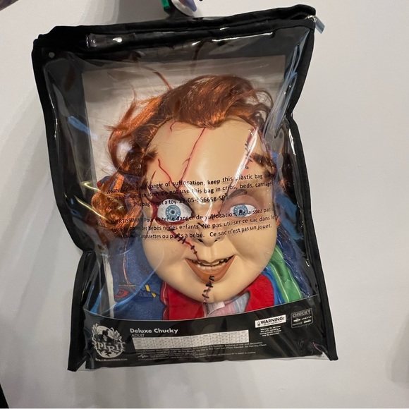 Adult Chucky Costume Deluxe - Picture 9 of 13